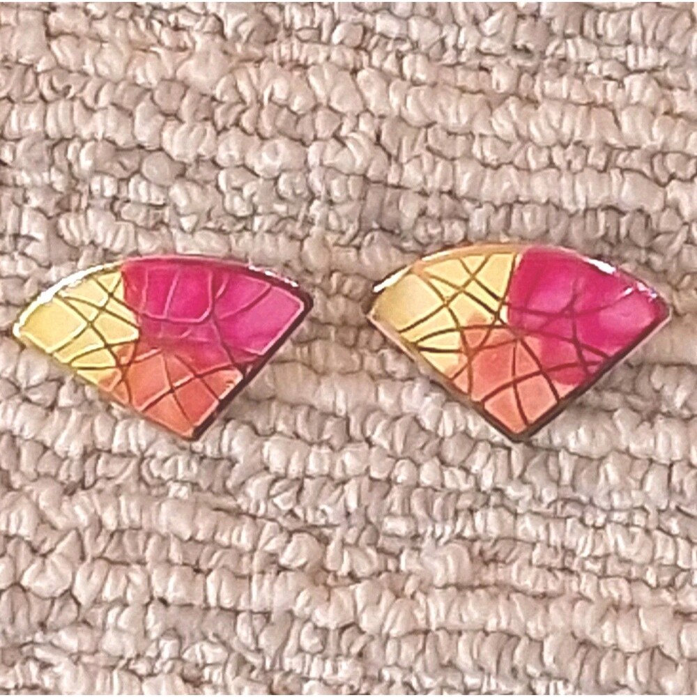 Vintage Enamel Cloisonne Fan Stud Earrings Pink Orange Stained Gold Tone Womens